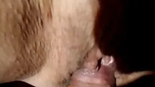 Filmata si postata pe Internet ca cea mai buna prietena imi foto cu fete goale face muie